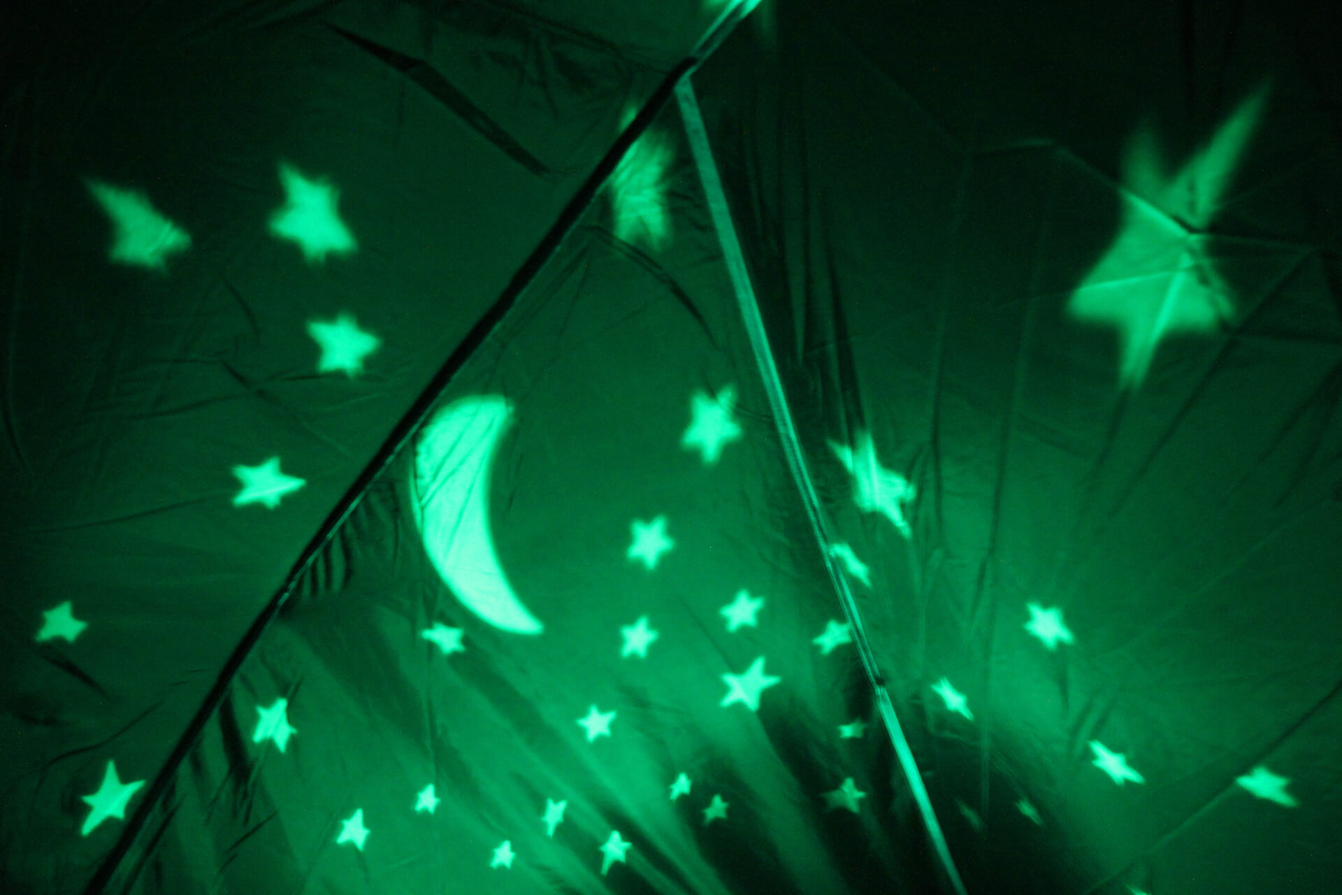 Quechua stars inide the tent